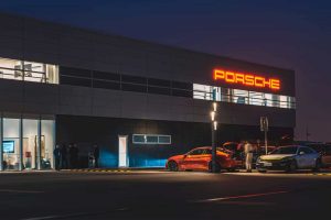 Porsche develops all-in-one ‘AC battery’ for electric vehicles