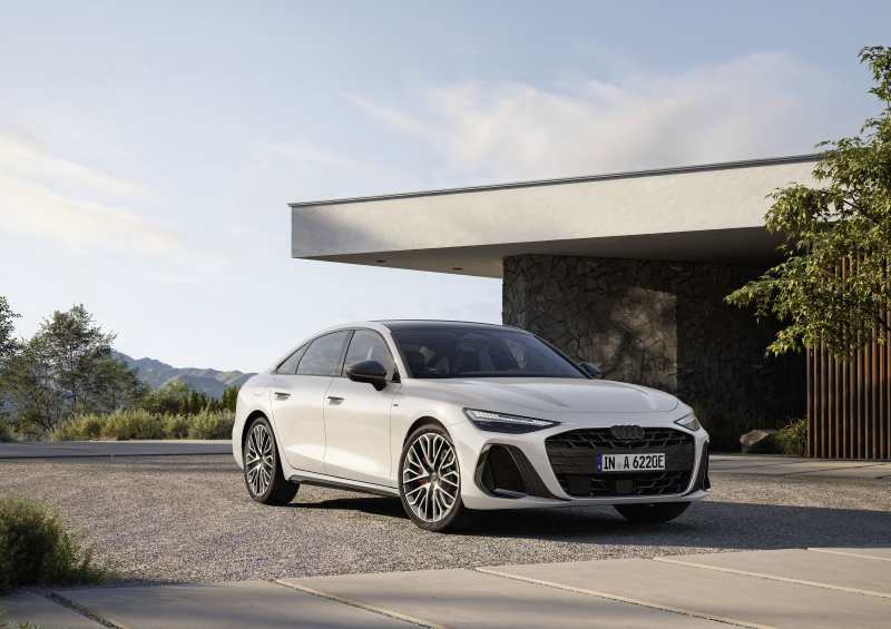 Audi launches new A6 plug-in hybrid – 0 to 100 km/h in 5.3s