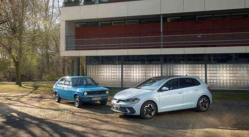 VW adds AirConsole to turn breaks into game time