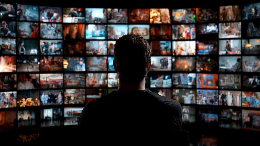 Streaming madness: internet users now spend 25 days a year watching videos online