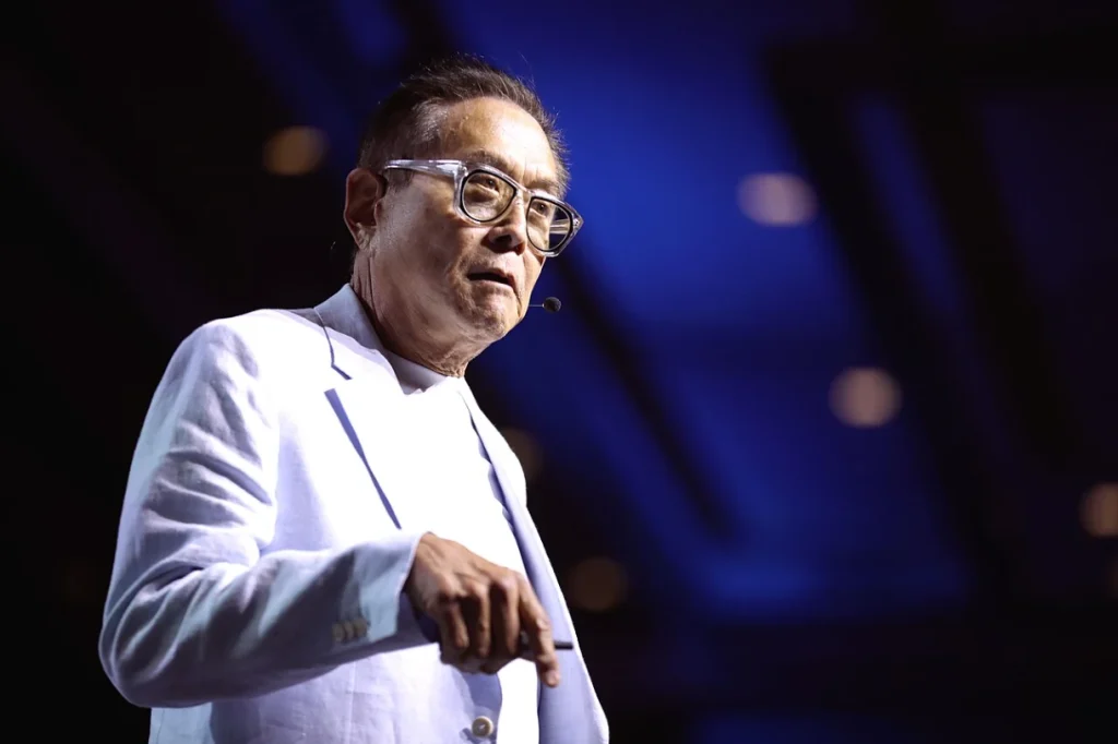 Robert Kiyosaki at an event