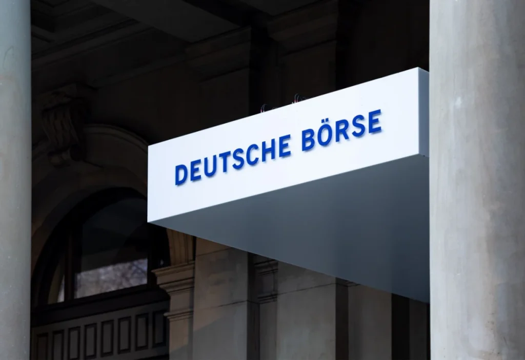 Deutsche Börse Pushes Deeper Into Crypto With Kraken Bet
