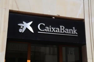 Major EU Bank CaixaBank Moves Into Crypto Under MiCA