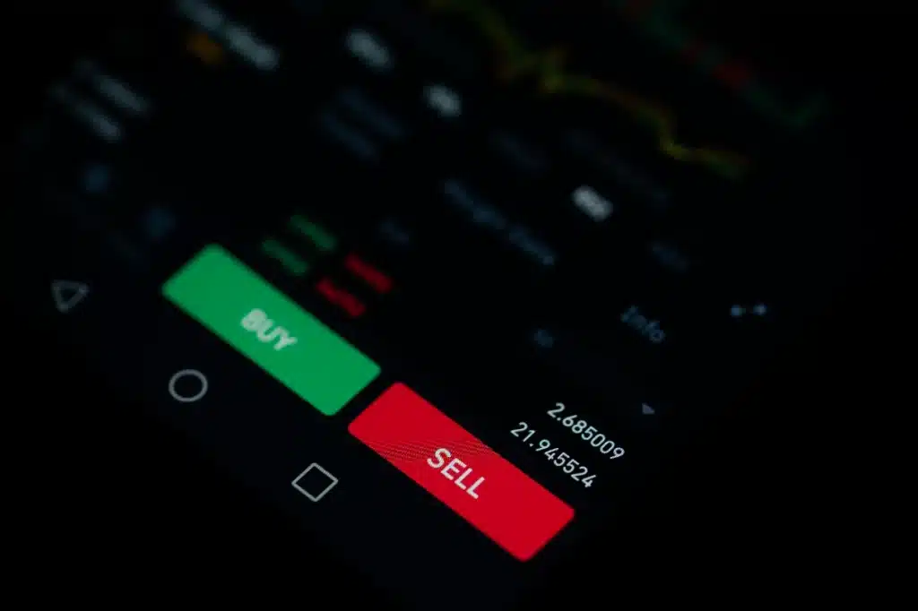 Whale Watch: Smart Money Is Silently Accumulating These Altcoins