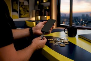 CEX vs DEX: Which Crypto Exchange Fits Your Trade?