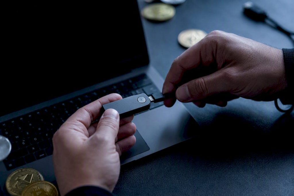 Smart Contract Wallets Explained: Features and Security