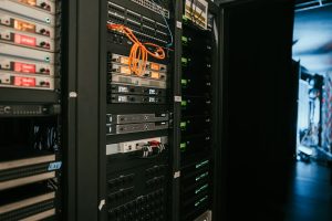 Cosmos Community Weighs Return of 1.227 Million ATOM Recovered After Neutron Exploit